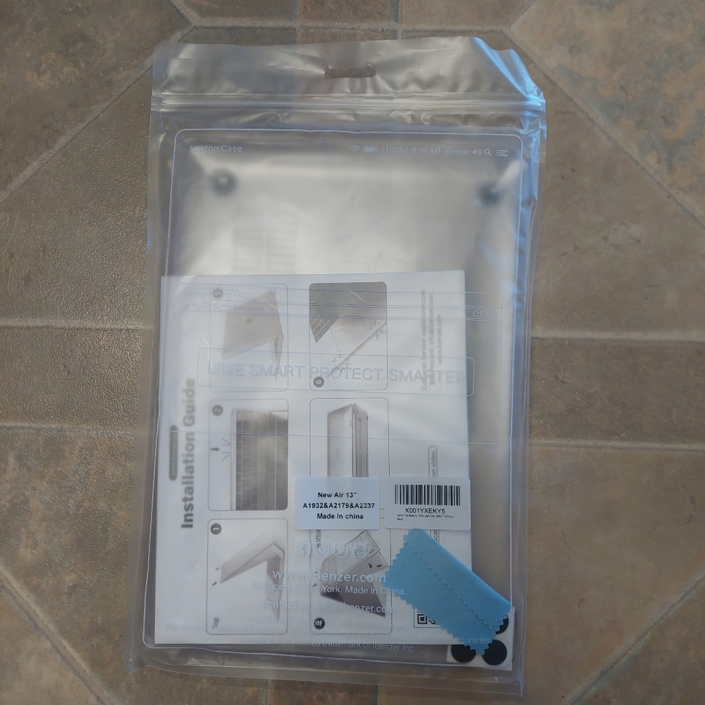 IBenzer MacBook Air 13" Crystal Clear Laptop Case NEW